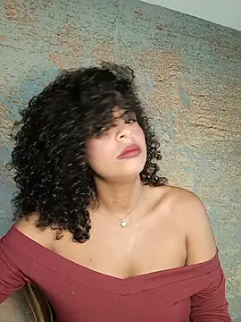 SheyLopez online show from June 2026 03:05:01 AM