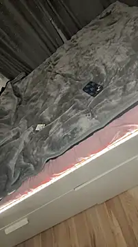 hottcouple00 online show from November 2025 11:35:01 PM