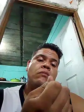 Snapshot of Maniakone chatting on September 2025 03:28:01 AM Maniakone online show from September 2025 03:28:01 AM