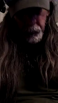 Snapshot of crassanova chatting on November 2025 03:43:02 AM crassanova online show from November 2025 03:43:02 AM