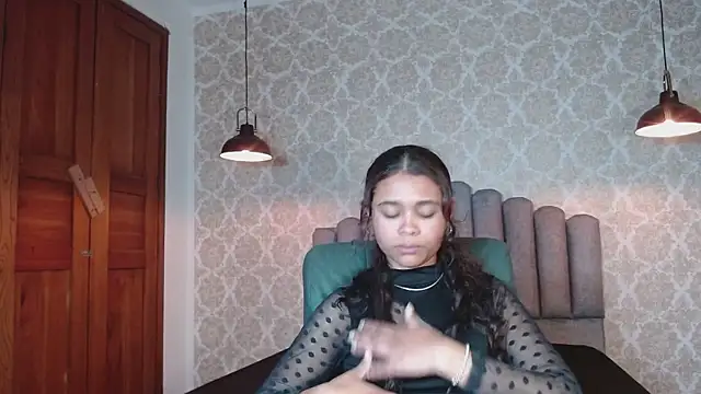 Kristall 06 online show from October 2025 02:41:02 AM