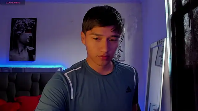 Snapshot of mateo-Esposito chatting on September 2025 05:03:02 PM mateo-Esposito online show from September 2025 05:03:02 PM