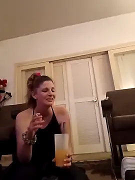 Snapshot of Marizoka chatting on December 2025 04:54:01 AM Marizoka online show from December 2025 04:54:01 AM