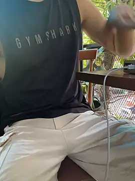 anhkiet huang online show from December 2025 04:51:01 AM