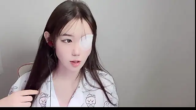 Snapshot of Xiao-runbao chatting on October 2025 01:56:01 PM Xiao-runbao online show from October 2025 01:56:01 PM