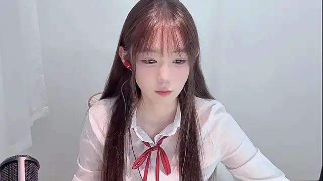 Snapshot of Xiao-runbao chatting on October 2025 01:44:02 PM Xiao-runbao online show from October 2025 01:44:02 PM