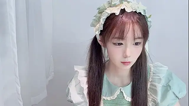 Snapshot of Xiao-runbao chatting on October 2025 02:24:01 PM Xiao-runbao online show from October 2025 02:24:01 PM