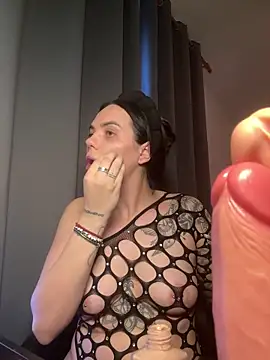 Snapshot of -RAHELA- chatting on October 2025 03:13:01 PM -RAHELA- online show from October 2025 03:13:01 PM