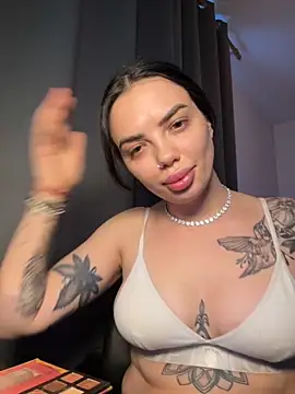 Snapshot of -RAHELA- chatting on October 2025 11:47:01 AM -RAHELA- online show from October 2025 11:47:01 AM