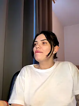 Snapshot of -RAHELA- chatting on November 2025 10:48:01 AM -RAHELA- online show from November 2025 10:48:01 AM