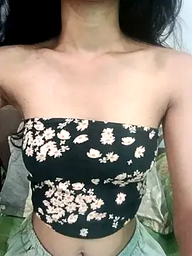 Snapshot of Daizy_Shah chatting on February 2026 08:10:02 AM Daizy Shah online show from February 2026 08:10:02 AM