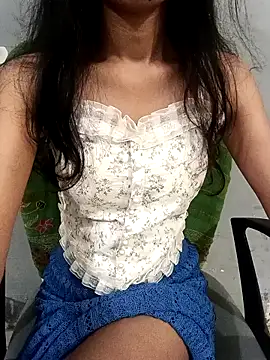 Daizy Shah online show from May 2026 03:50:01 PM