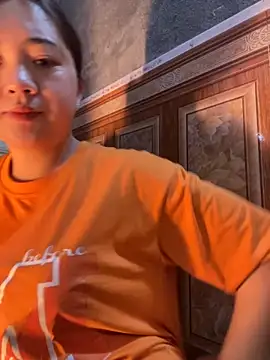 Lonnina online show from November 2025 06:55:01 AM