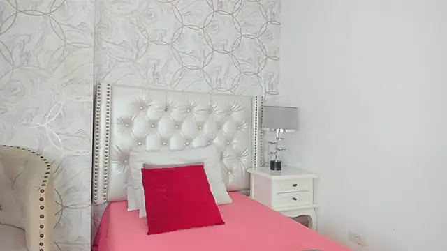 amara rousse online show from September 2025 11:33:01 AM