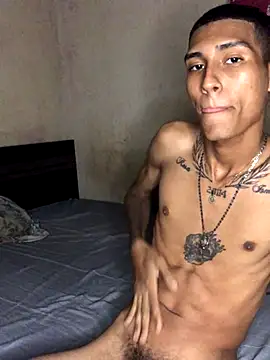 Snapshot of cofla_30 chatting on December 2025 11:03:02 PM cofla 30 online show from December 2025 11:03:02 PM