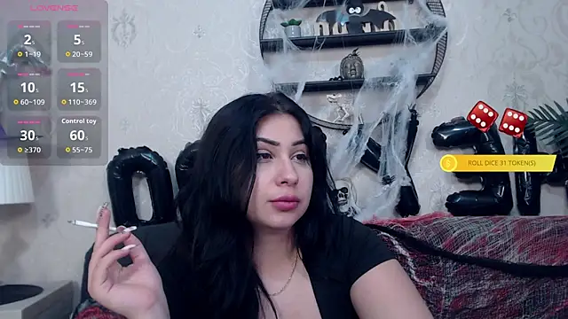 Snapshot of AnaysDivine chatting on October 2025 08:14:02 AM AnaysDivine online show from October 2025 08:14:02 AM