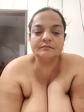 Snapshot of Vydinha chatting on September 2025 09:02:01 AM Vydinha online show from September 2025 09:02:01 AM