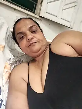 Snapshot of Vydinha chatting on October 2025 10:32:02 PM Vydinha online show from October 2025 10:32:02 PM