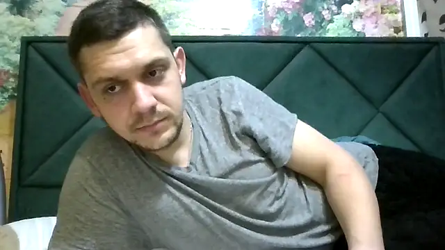 Snapshot of BogdanNegoda chatting on May 2026 09:33:01 PM BogdanNegoda online show from May 2026 09:33:01 PM