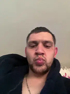 Snapshot of BogdanNegoda chatting on May 2026 06:19:02 AM BogdanNegoda online show from May 2026 06:19:02 AM