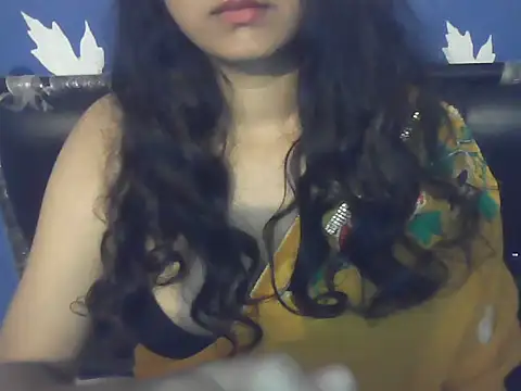 SoftButDeadly0 online show from December 2025 07:53:02 PM