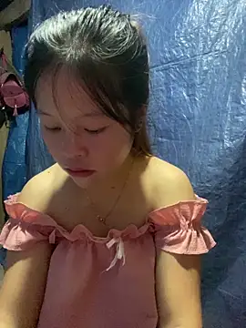 Snapshot of O_o_UwU_o_O chatting on October 2025 01:45:01 AM O o UwU o O online show from October 2025 01:45:01 AM