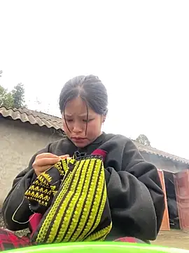 Snapshot of O_o_UwU_o_O chatting on November 2025 08:58:02 AM O o UwU o O online show from November 2025 08:58:02 AM