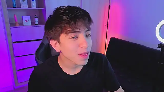 onlinenico online show from October 2025 08:09:02 PM