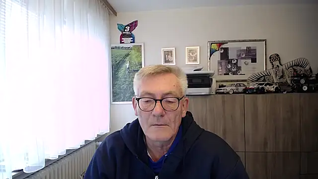 Snapshot of randyandy67 chatting on November 2025 01:11:01 PM randyandy67 online show from November 2025 01:11:01 PM