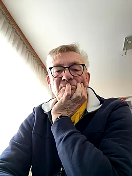 Snapshot of randyandy67 chatting on December 2025 01:53:01 PM randyandy67 online show from December 2025 01:53:01 PM