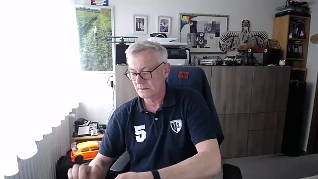 Snapshot of randyandy67 chatting on June 2026 02:17:02 PM randyandy67 online show from June 2026 02:17:02 PM