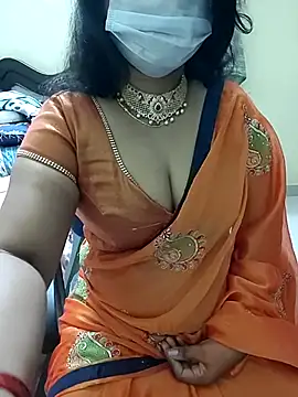 Snapshot of tamilmaha12 chatting on November 2025 09:31:02 PM tamilmaha12 online show from November 2025 09:31:02 PM