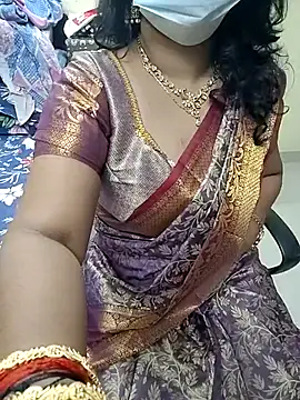 Snapshot of tamilmaha12 chatting on November 2025 03:01:01 PM tamilmaha12 online show from November 2025 03:01:01 PM