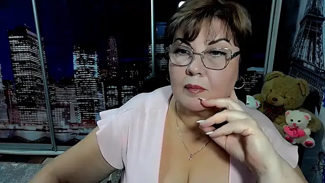 Bela Lana  online show from October 2025 05:55:02 PM