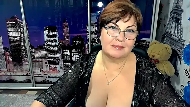 Bela Lana  online show from November 2025 04:29:02 PM