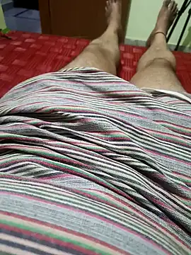 Snapshot of sakshi-44 chatting on October 2025 10:14:01 AM sakshi-44 online show from October 2025 10:14:01 AM