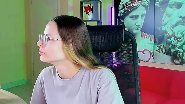 Snapshot of Carrie_Rose chatting on September 2025 04:17:02 AM Carrie Rose online show from September 2025 04:17:02 AM