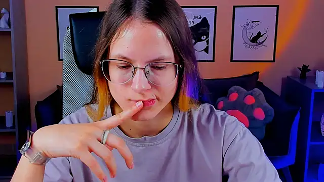 Snapshot of Carrie_Rose chatting on October 2025 04:11:01 AM Carrie Rose online show from October 2025 04:11:01 AM