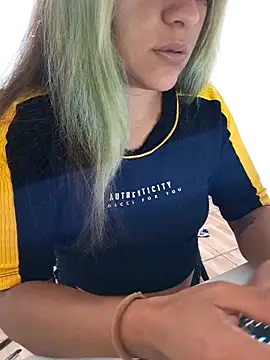 euahotmarii20 online show from November 2025 03:27:01 AM