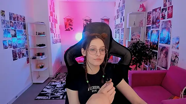 JenniferKiim online show from March 2026 03:23:01 AM