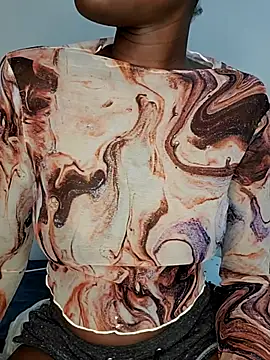 Snapshot of _Uphele chatting on September 2025 07:39:02 PM Uphele online show from September 2025 07:39:02 PM