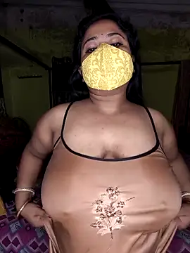 Snapshot of Smile-quien chatting on March 2026 03:16:02 PM Smile-quien online show from March 2026 03:16:02 PM