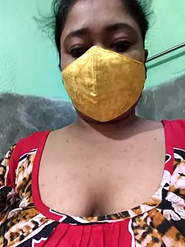 Snapshot of Smile-quien chatting on March 2026 05:00:01 AM Smile-quien online show from March 2026 05:00:01 AM