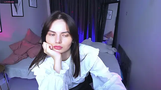 Snapshot of AliceSweetX_Baby chatting on September 2025 03:34:02 PM AliceSweetX Baby online show from September 2025 03:34:02 PM