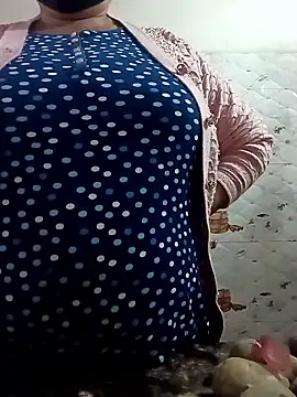 Rakhi sawant143 online show from January 2026 02:26:01 AM