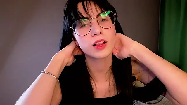 Snapshot of ArlineJanik chatting on September 2025 12:08:02 PM ArlineJanik online show from September 2025 12:08:02 PM