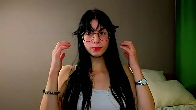 Snapshot of ArlineJanik chatting on September 2025 11:37:01 AM ArlineJanik online show from September 2025 11:37:01 AM