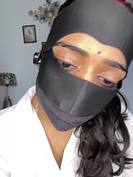 DesiSexyMonika online show from May 2026 09:39:02 AM