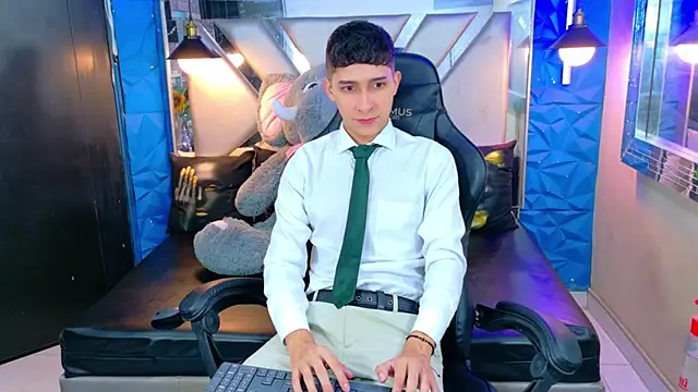Snapshot of Kygo_Williams chatting on September 2025 01:45:01 PM Kygo Williams online show from September 2025 01:45:01 PM
