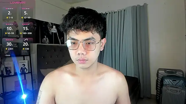 Snapshot of mightyhotcock chatting on September 2025 12:05:01 PM mightyhotcock online show from September 2025 12:05:01 PM